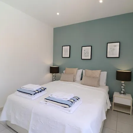 Oasis With 2 Bedrooms And Swimming Pool In Vilamoura Apartamento