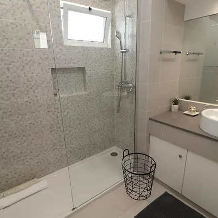 Oasis With 2 Bedrooms And Swimming Pool In Vilamoura Quarteira